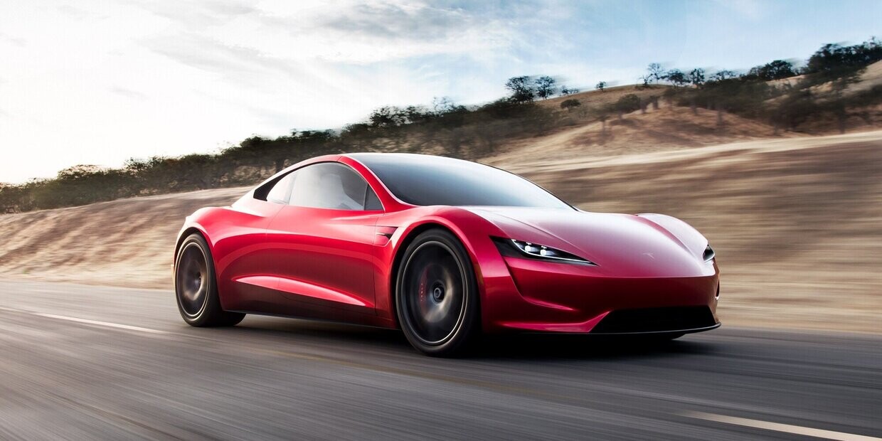 Tesla prepara due Roadster: una potrebbe sollevarsi da terra