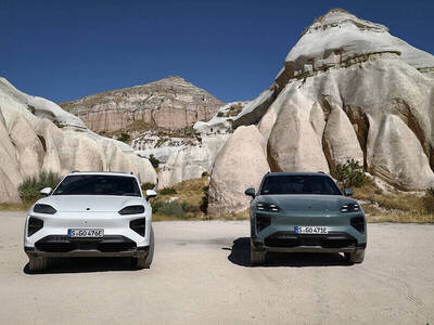 Porsche Cayenne Electric, il nostro viaggio di 320 km tra strada e offroad