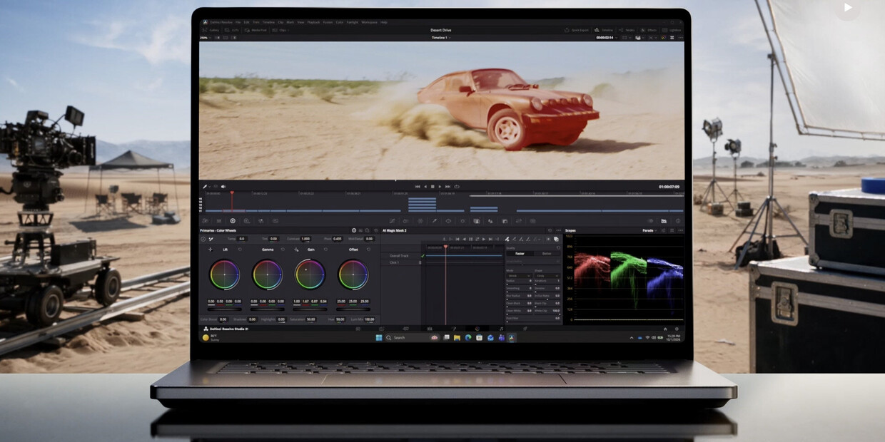 Microsoft sfida il MacBook Pro con il nuovo Surface Laptop Ultra