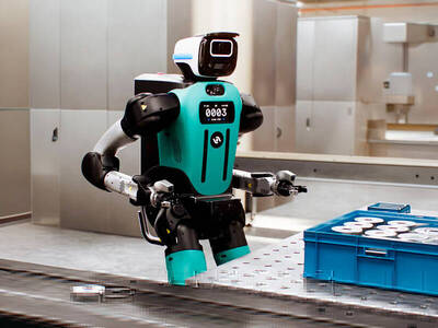 Digit 5, il robot che promette 90 minuti di lavoro e 9 di carica