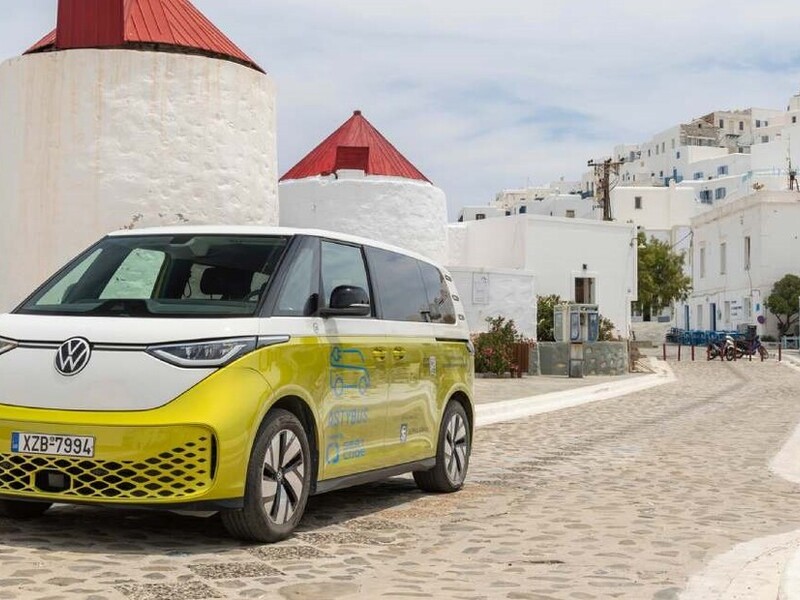 Volkswagen ha trasformato un'isola greca nel paradiso della mobilità green