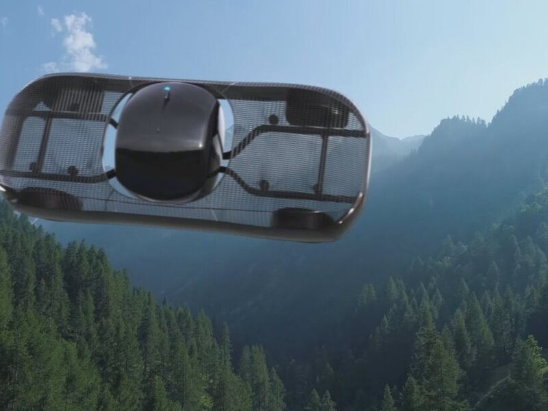 L'auto volante già in pre-vendita che potrebbe arrivare nel 2025 (a 300mila dollari)