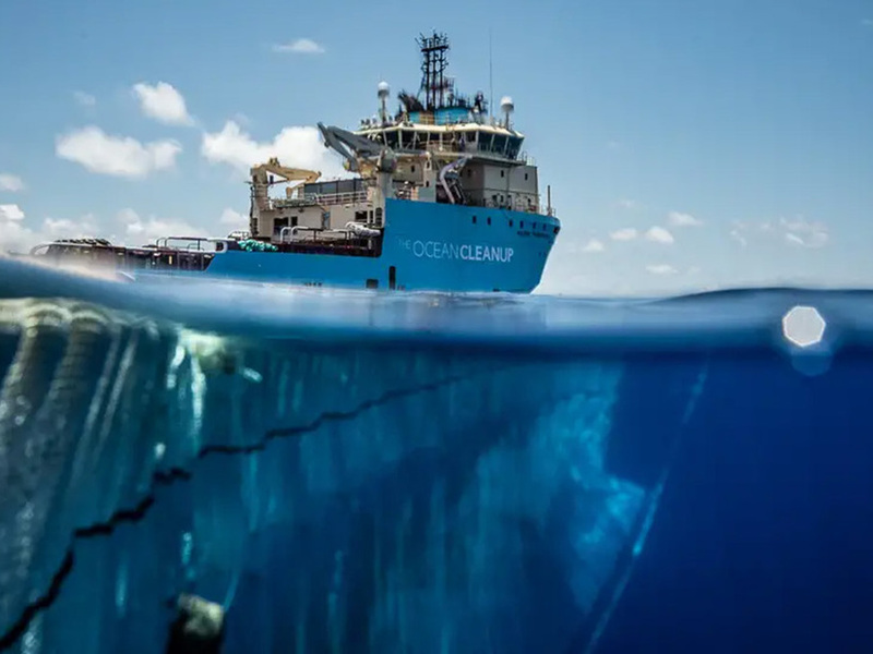 The Ocean Cleanup raccoglie 12 tonnellate di plastica in mare in pochi giorni: ecco il System 03