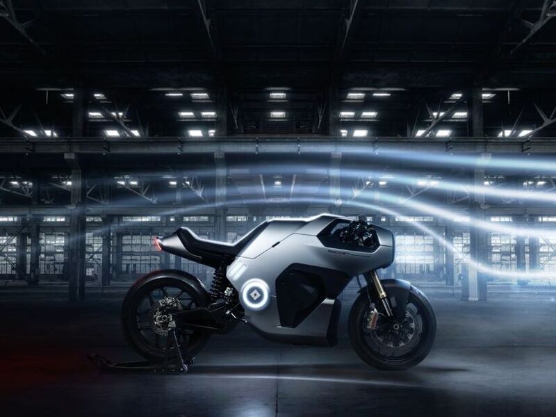La moto del futuro è elettrica e senza display