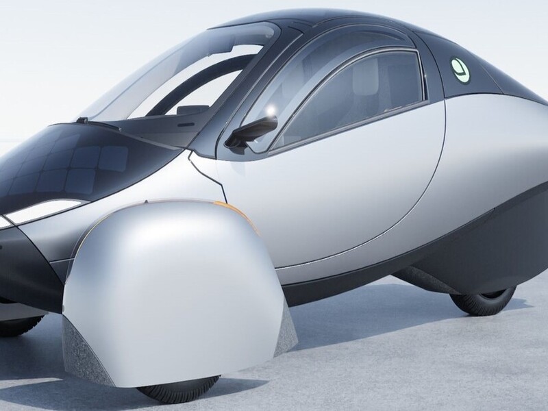 Il triciclo elettrico solare con autonomia da record che sarà prodotto in Italia