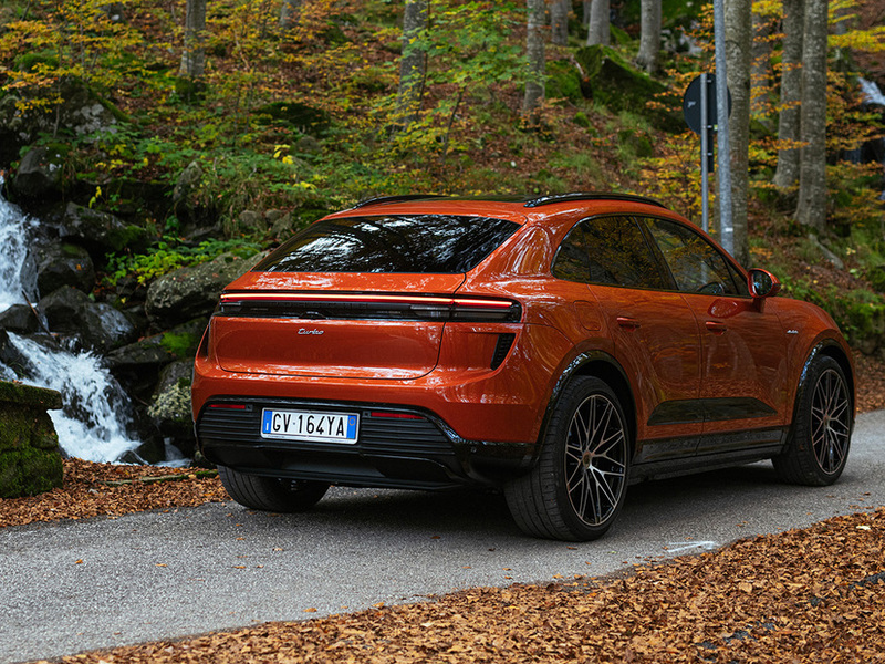 L'elettrico "maturo": l'esempio della nuova Porsche Macan