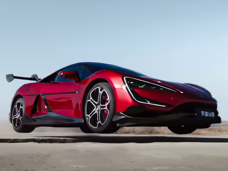 La supercar elettrica che salta: innovazione o esercizio di stile?
