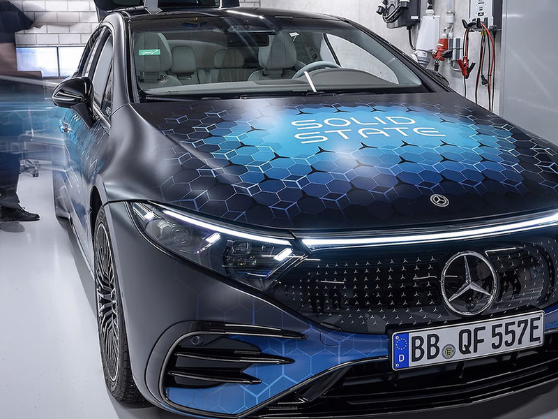 Le batterie allo stato solido non sono più teoria: Mercedes le ha messe su strada