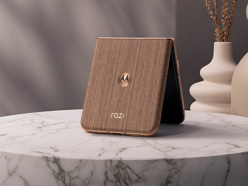 Motorola a tutta birra sull'AI: nuovi Razr 60 e arriva anche Perplexity