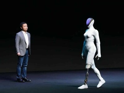 Il robot umanoide che cammina “troppo bene”: perché il suo passo sembra davvero umano