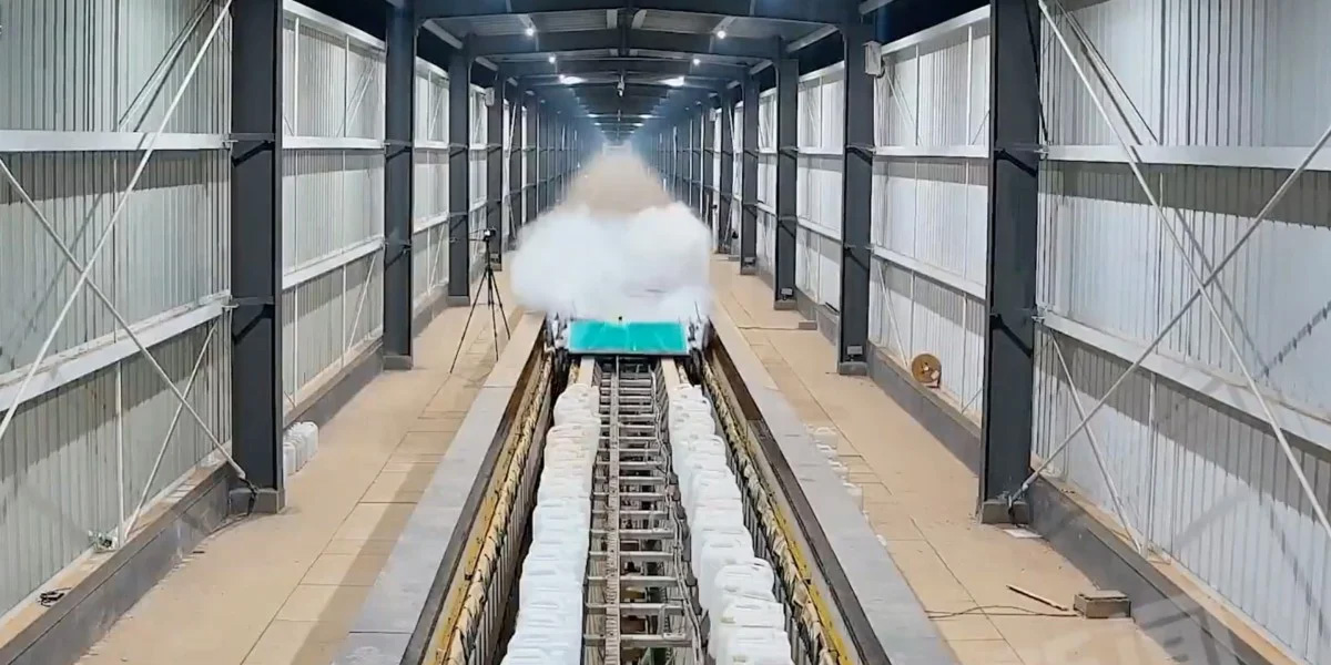 700 km/h in due secondi: il record cinese per le piattaforme maglev del futuro