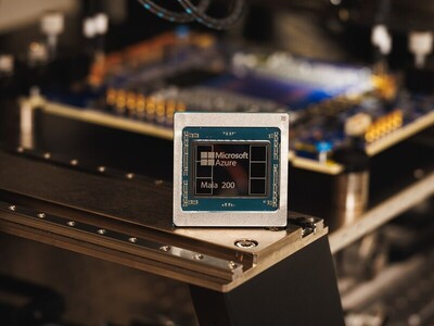 Microsoft Maia 200: la scommessa sull’inferenza per tagliare i costi dell’IA