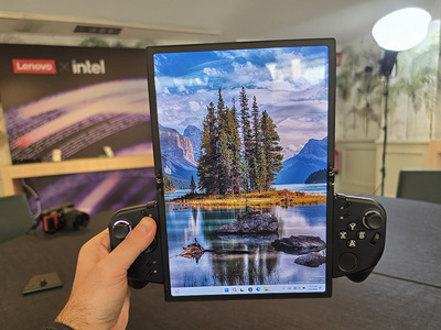Lenovo al MWC 2026: PC modulari, schermi 3D e console pieghevoli