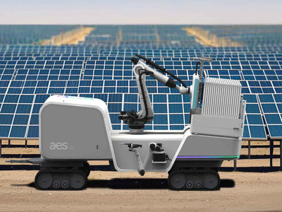 Il robot solare che posa 60 moduli l'ora (contro i 24 "umani") e sblocca la transizione