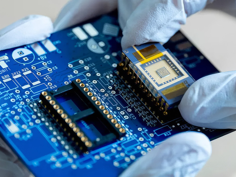 La silenziosa rivoluzione dell’elettronica: perché il Giappone punta tutto sui chip di diamante