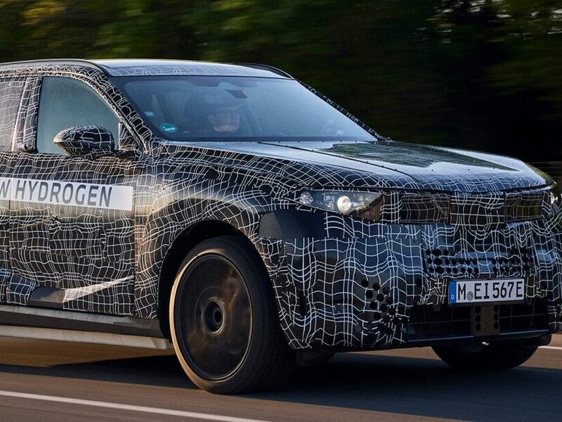 BMW ha un piano preciso per l'idrogeno: 5 nuovi modelli dal 2028